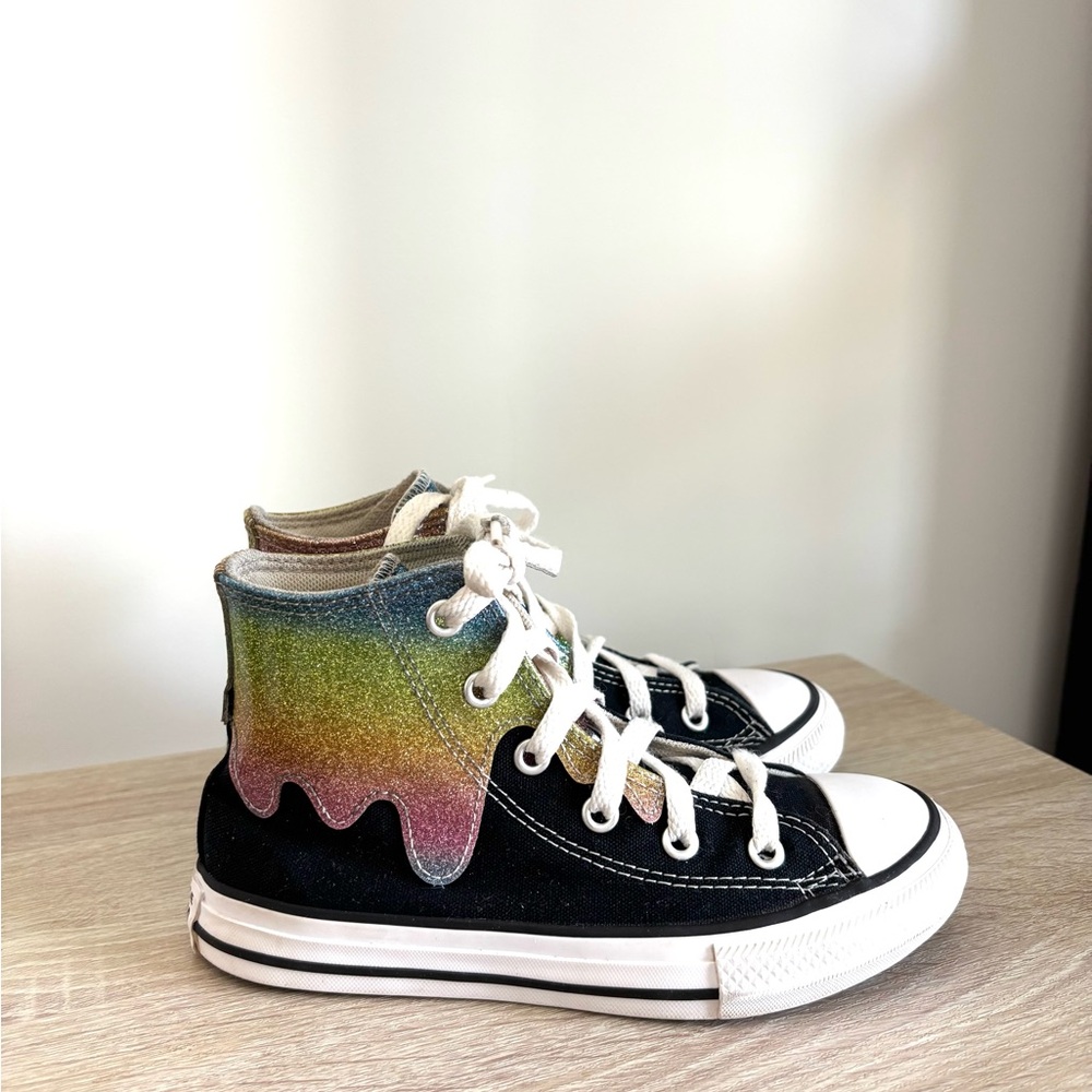 Set of 2: Converse girl shoes size 13, Kids Backpack Blue Paw Controle - Picture 3 of 12